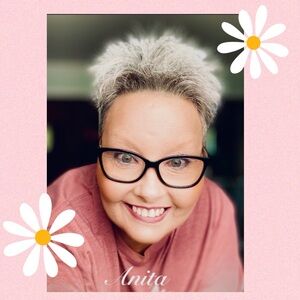 Meet your Posher, Anita